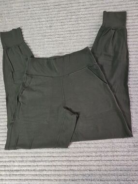 Lululemon Align High-Rise Jogger Full Length Olive Green Nulu Pants Size 4?